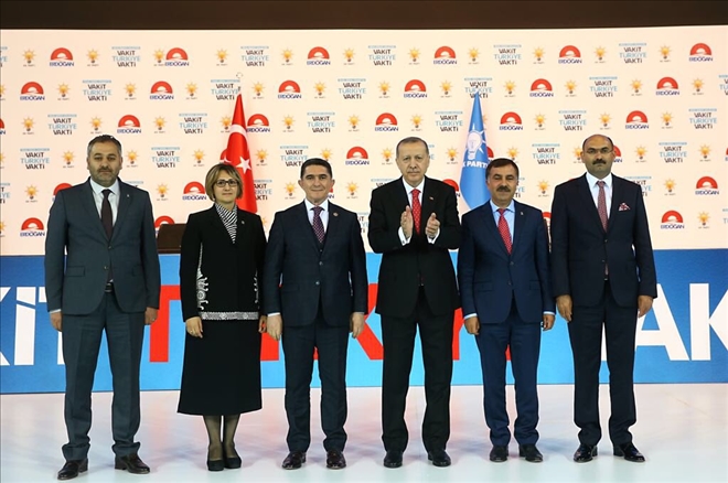 Cumhurbaşkanı Erdoğan AK Parti Ağrı milletvekili adaylarını tanıttı