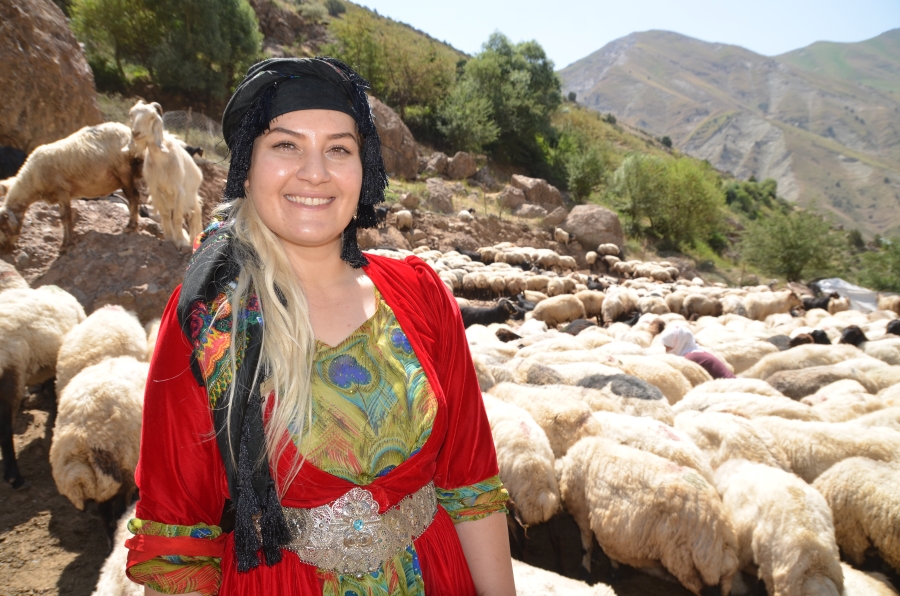 Mutlu bir köy öğretmeni: Alime Taşcı