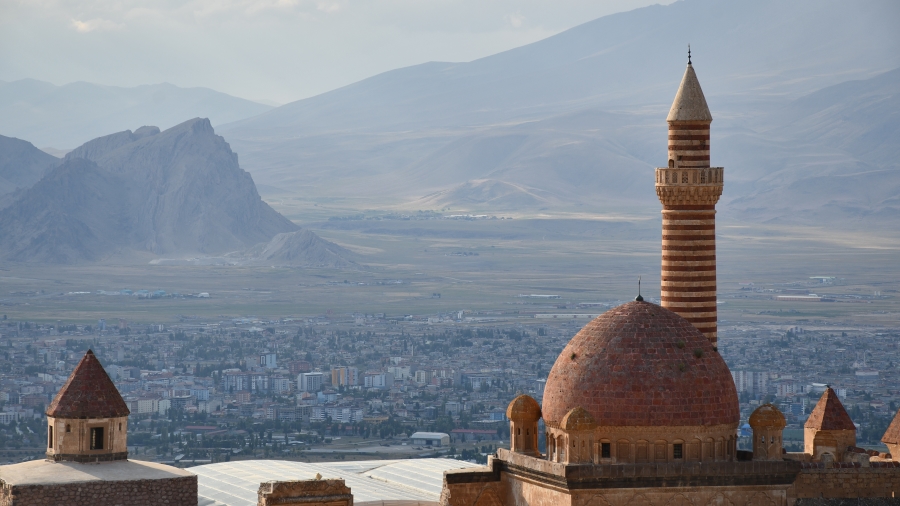 Doğubayazıt’ta bulunan Tarihi İshak Paşa Sarayı