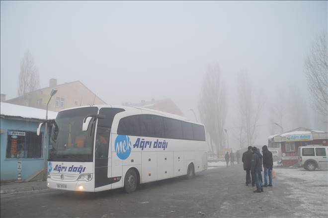 YOĞUN SİS ULAŞIMI ETKİLİYOR