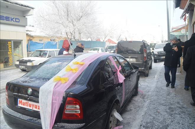 SOĞUĞA RAĞMEN DÜĞÜN