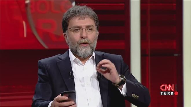 ÜNLÜ YAZAR AHMET HAKAN´A SALDIRI