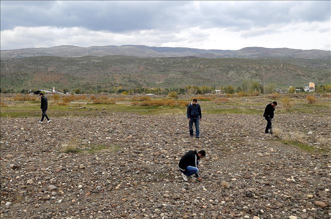 Düşen göktaşı zenginlik hayali oldu