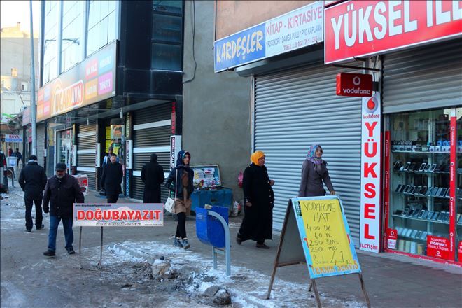 DOĞUBAYAZIT´TA ELEKTRİK ARIZALARI ESNAFI PERİŞAN ETTİ