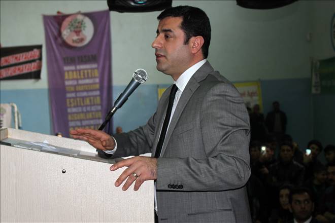 SELAHATTİN DEMİRTAŞ AĞRI