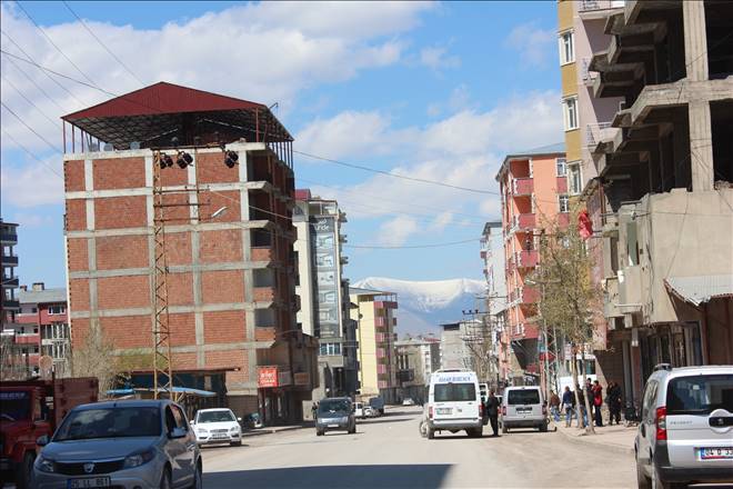 GOZAL CADDESİNDE HIZ SINIRI 120 KM.