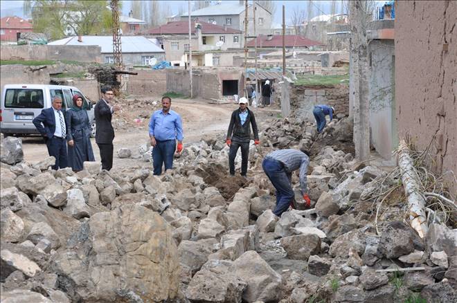 YOL GENİŞLEME, ASFALTLAMA ve YOLLARIN ONARIMI BAŞLADI 