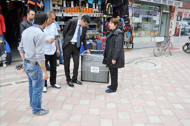 ÇARŞI CADDESİ SİL BAŞTAN...