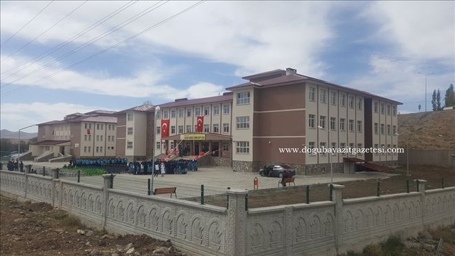 TAŞLIÇAY ANADOLU İMAM HATİP LİSESİ AÇILDI