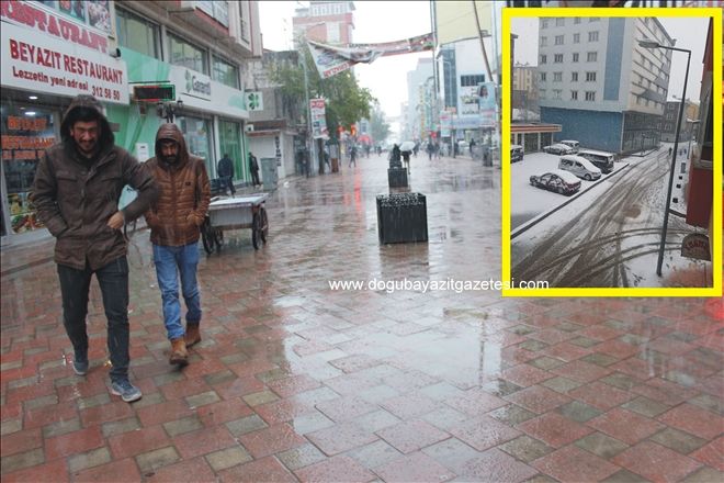 DOĞUBAYAZIT´TA BU YIL 1 KASIM´DA KAR YAĞIŞI BAŞLADI