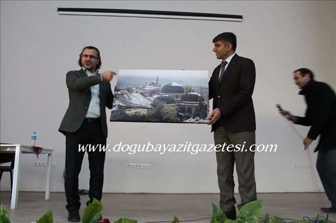 YAZAR SITKI ASLANHAN DOĞUBAYAZIT´TA
