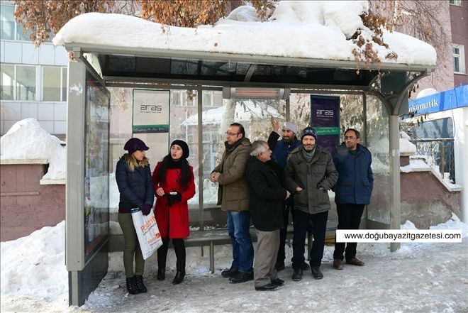 AĞRI ANTARTİKA´DAN SOĞUK KENTE DURAKLARA ISITICI ÇÖZÜM...