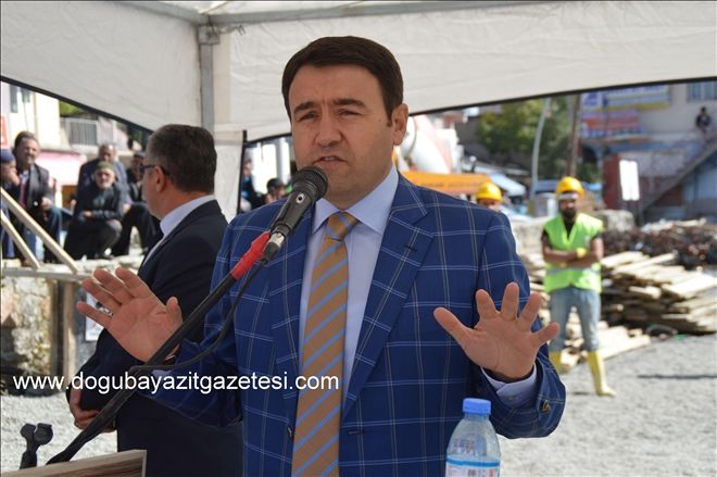?VALİ IŞIN: ?AĞRI VE DOĞUBAYAZIT´TA DOĞALGAZ İÇİN İLKBAHARDA ALT YAPI ÇALIŞMALARINA BAŞLANACAK?
