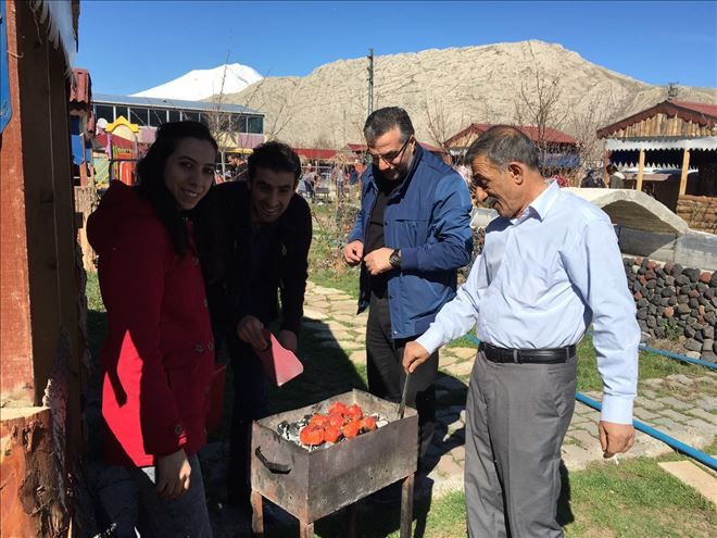 DOĞUBAYAZIT`TA PİKNİK SEZONU AÇILDI