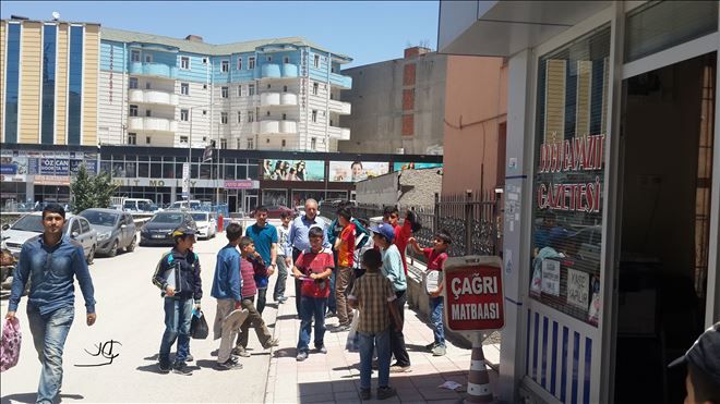 BU FOTOĞRAFA YORUM YAPMAYA GEREK VARMI?...