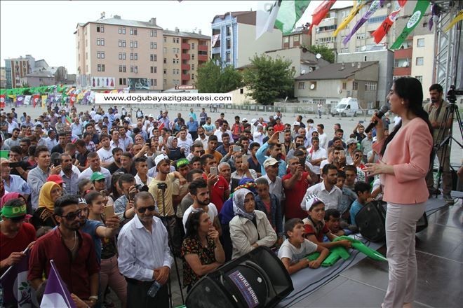 HDP Eş Genel Başkanı Figen Yüksekdağ Ağrı´da