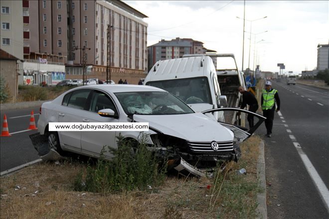 AĞRI´DA TRAFİK KAZASI: 7 YARALI