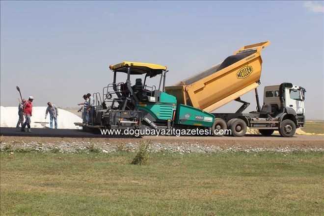 AĞRI İL ÖZEL İDARESİNİN YOL ÇALIŞMALARI