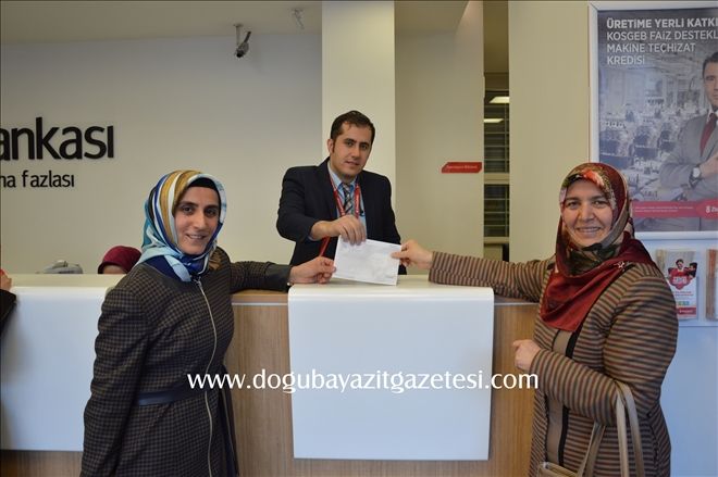 DOĞUBAYAZIT GENÇLİK MERKEZİ ÖĞRENCİLERİ TARAFINDAN HALEPLİLERE YARDIM?