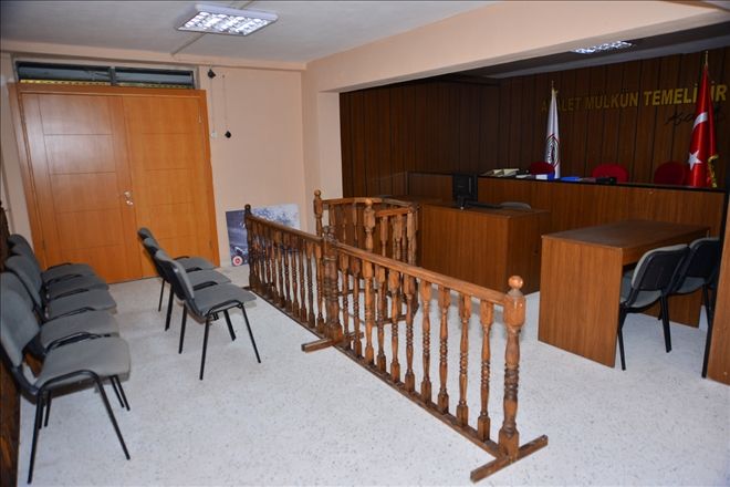 AĞRI´DA KAMUDA ÇALIŞAN 19 KİŞİ MESLEKTEN İHRAÇ EDİLDİ?