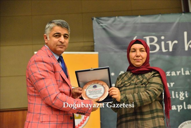 YAZAR YILDIZ RAMAZANOĞLU AĞRI´YA KONUK OLDU?