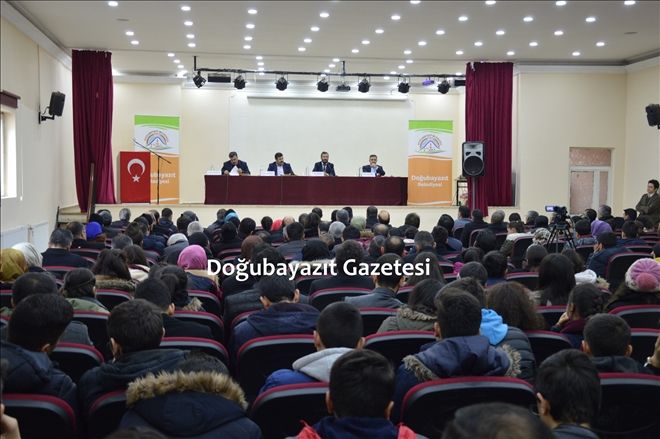 DOĞUBAYAZIT´LI ALİMLERİ KONU ALAN PANEL DÜZENLENDİ?