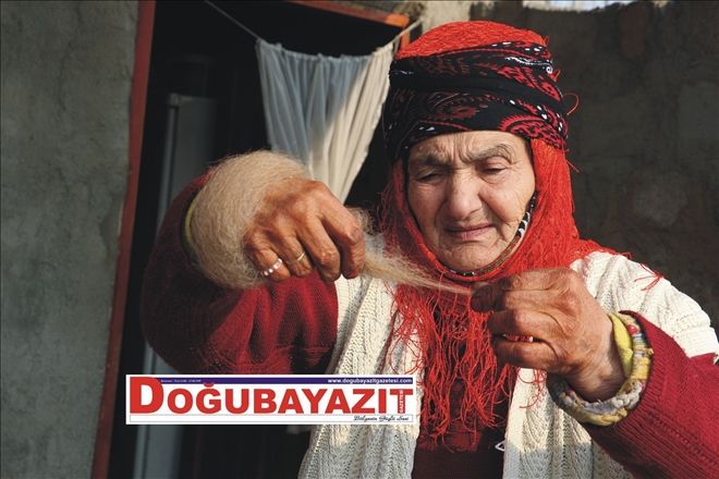 ?KOFİ?LER FATMA NİNENİN ELİNDE HAYAT BULUYOR?