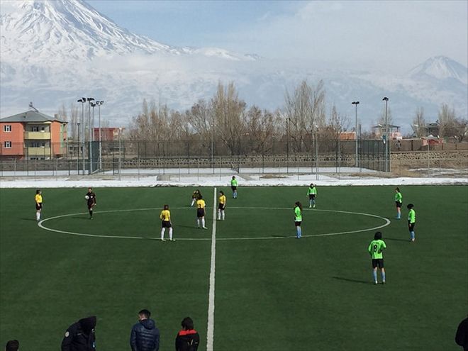 BAYAZITSPOR 2 - MUŞALPARSLAN 0