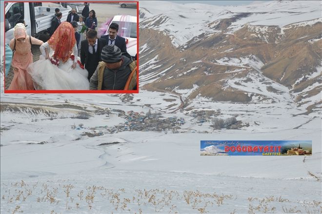 GELİN VE DAMAT KAPANAN KÖY YOLUNDA MAHSUR KALDILAR?