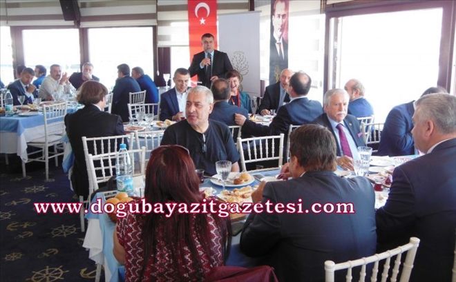 ÇAPA BİLİM, NİTELİKLİ NESİLLER YETİŞTİRİYOR?