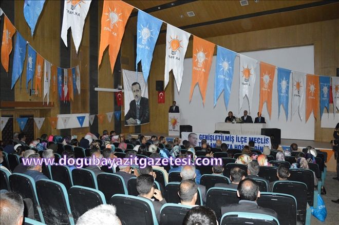 AK PARTİ DOĞUBAYAZIT GENİŞLETİLMİŞ İLÇE MECLİSİ TOPLANTISI?