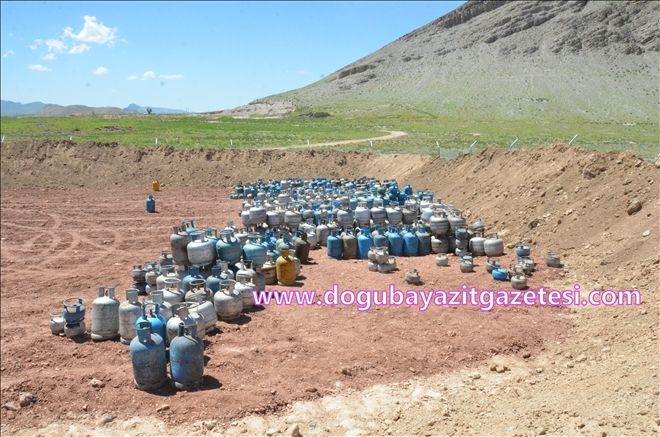 DOĞUBAYAZIT´TA 1520 ADET KAÇAK TÜP ELE GEÇİRİLDİ?