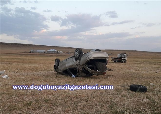 AĞRI´DA OTOMOBİL DEVRİLDİ: 1 ÖLÜ 2 YARALI?