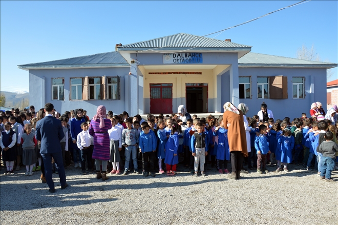 BELÇİKA´DAN DOĞUBAYAZIT´A MONT VE BOT YARDIMI