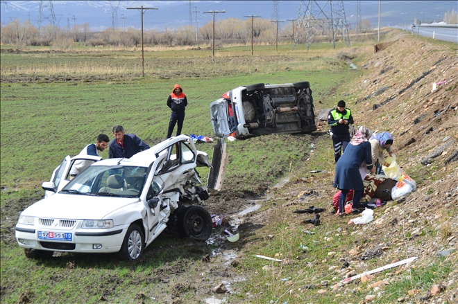 AĞRI´DA TRAFİK KAZASI: 7 YARALI