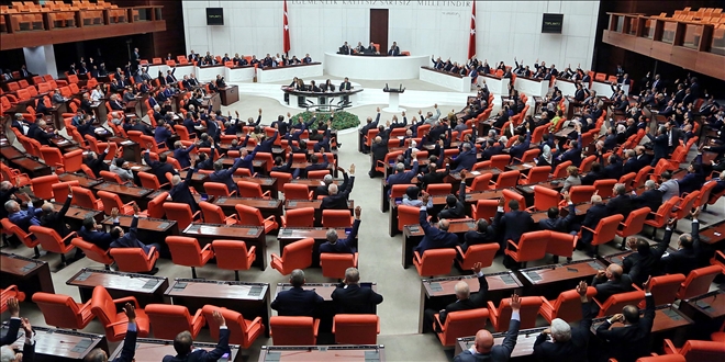 HER KONUDA GEREKSİZ KAVGA EDEN VEKİLLER BU KONUDA ANLAŞTI?