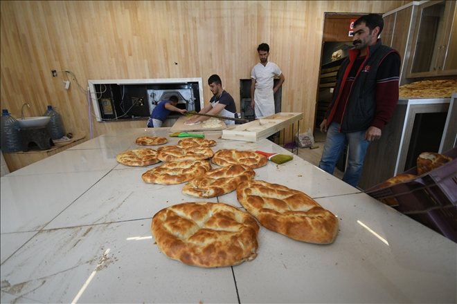 TATLI VE FIRINCILARIN YOĞUN RAMAZAN MESAİSİ