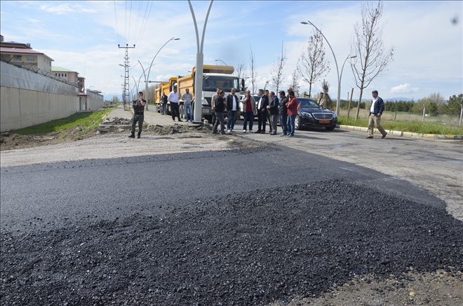 Ağrı Belediyesinin asfalt çalışmaları