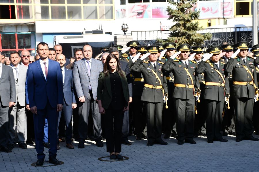 DOĞUBAYAZIT’TA 29 EKİM CUMHURİYET BAYRAMI  KUTLANDI