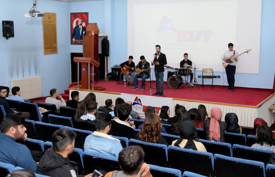 Ağrı