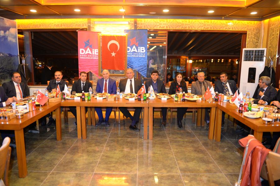 DOĞUBAYAZIT’YA İHRACAT ŞAMPİYONLARI ÖDÜLLENDİRİLDİ…