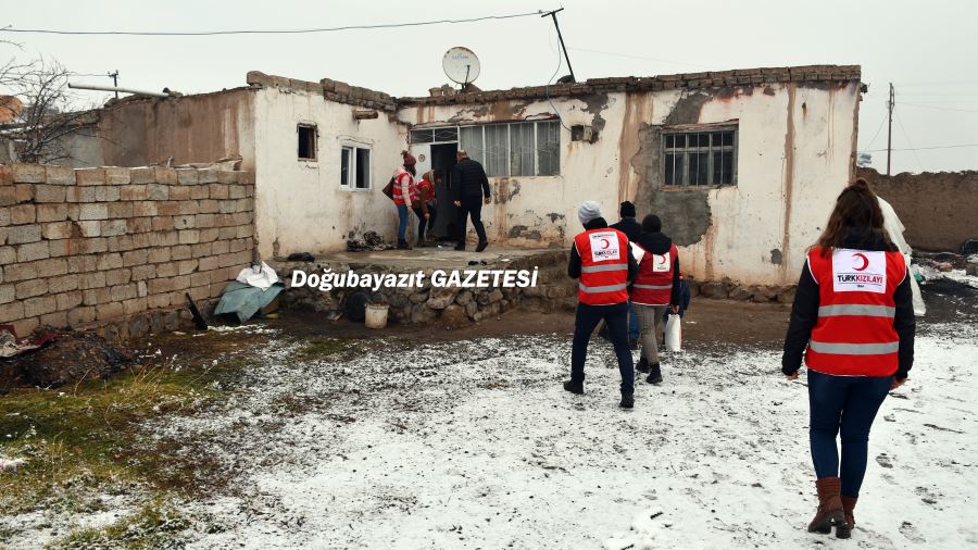 DOĞUBAYAZIT’TA KIZILAY ÇALIŞMALARI