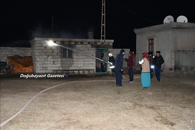 DOĞUBAYAZIT´TA YANGIN?