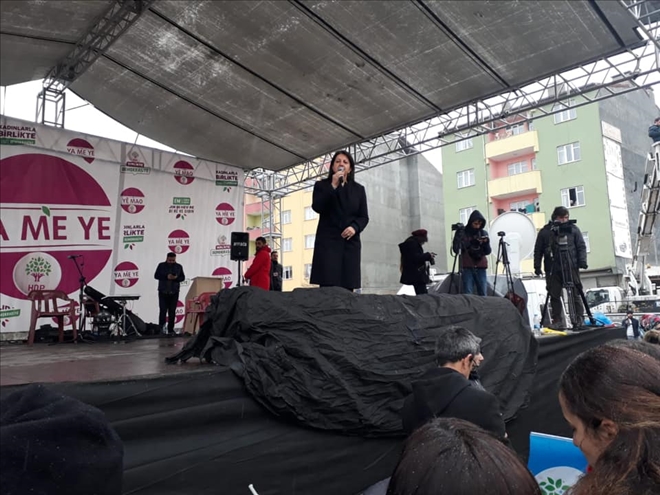 PERVİN BULDAN DOĞUBAYAZIT´TA PARTİLİLERE SESLENDİ