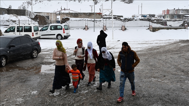 AĞRI´DA 31 MART MAHALLİ İDARELER GENEL SEÇİMLERİ İÇİN KURULAN SANDIKLARDA OY VERME İŞLEMİ BAŞLADI?