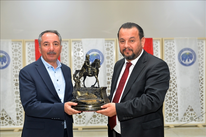 ABDULHALİK KARABULUT, REKTÖRLER TOPLANTISINDA