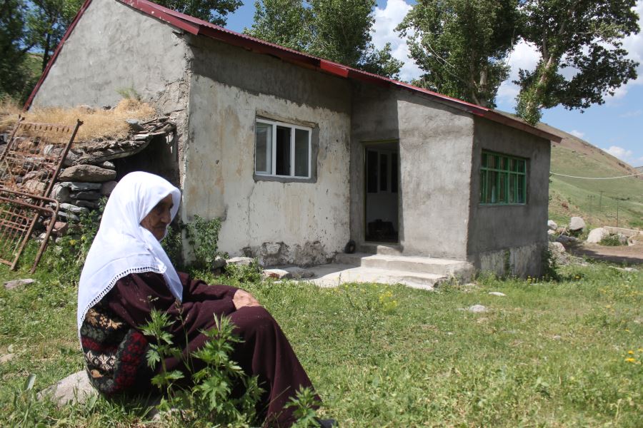 BİR ASRI DEVİREN DİLBER NİNE…