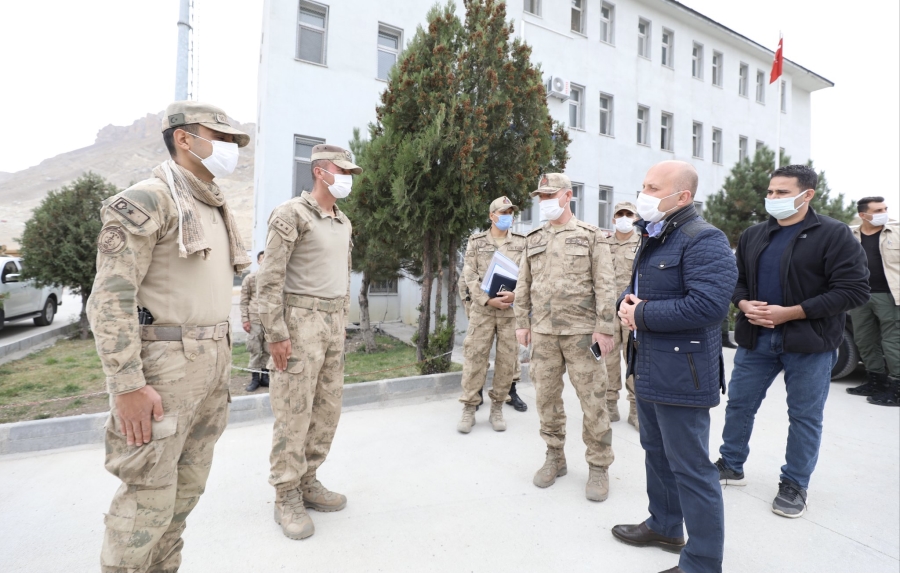 Vali Varol, Doğubayazıt Yukarı Uzun Yazı ve Yaygınyurt Yaşam Kulesinde İncelemelerde Bulundu