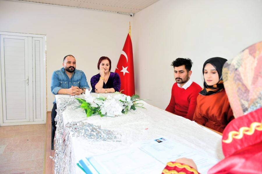 DOĞUBAYAZIT BELEDİYESİNDEN SEVGİLİLERE ÖZEL NİKÂH…