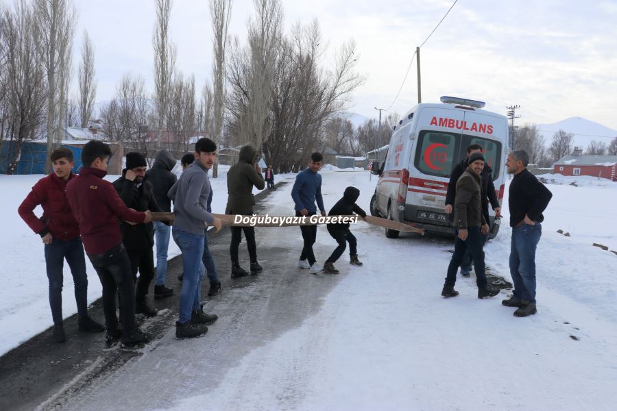 Taşlıçay’da Mahsur kalan sağlık ekiplerinin imdadına meslektaşları yetişti